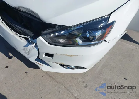 2018 Nissan Sentra Sr из США, поврежденный, VIN 3N1AB7AP9JY238491